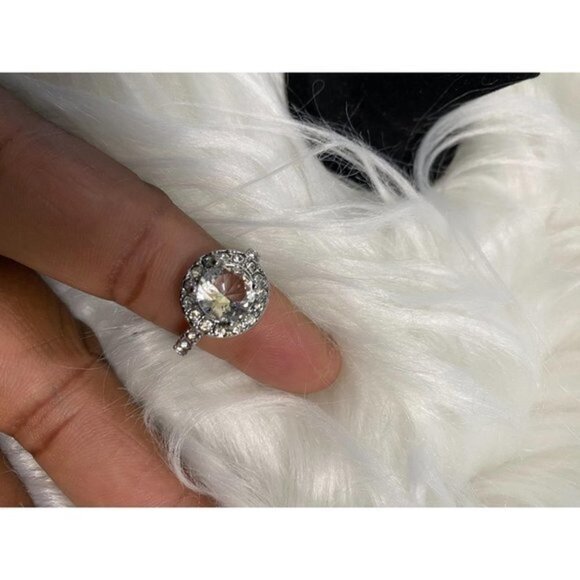 Fashion Cut Women's Size 7 Ring‎ White Sapphire 10k - Picture 7 of 8